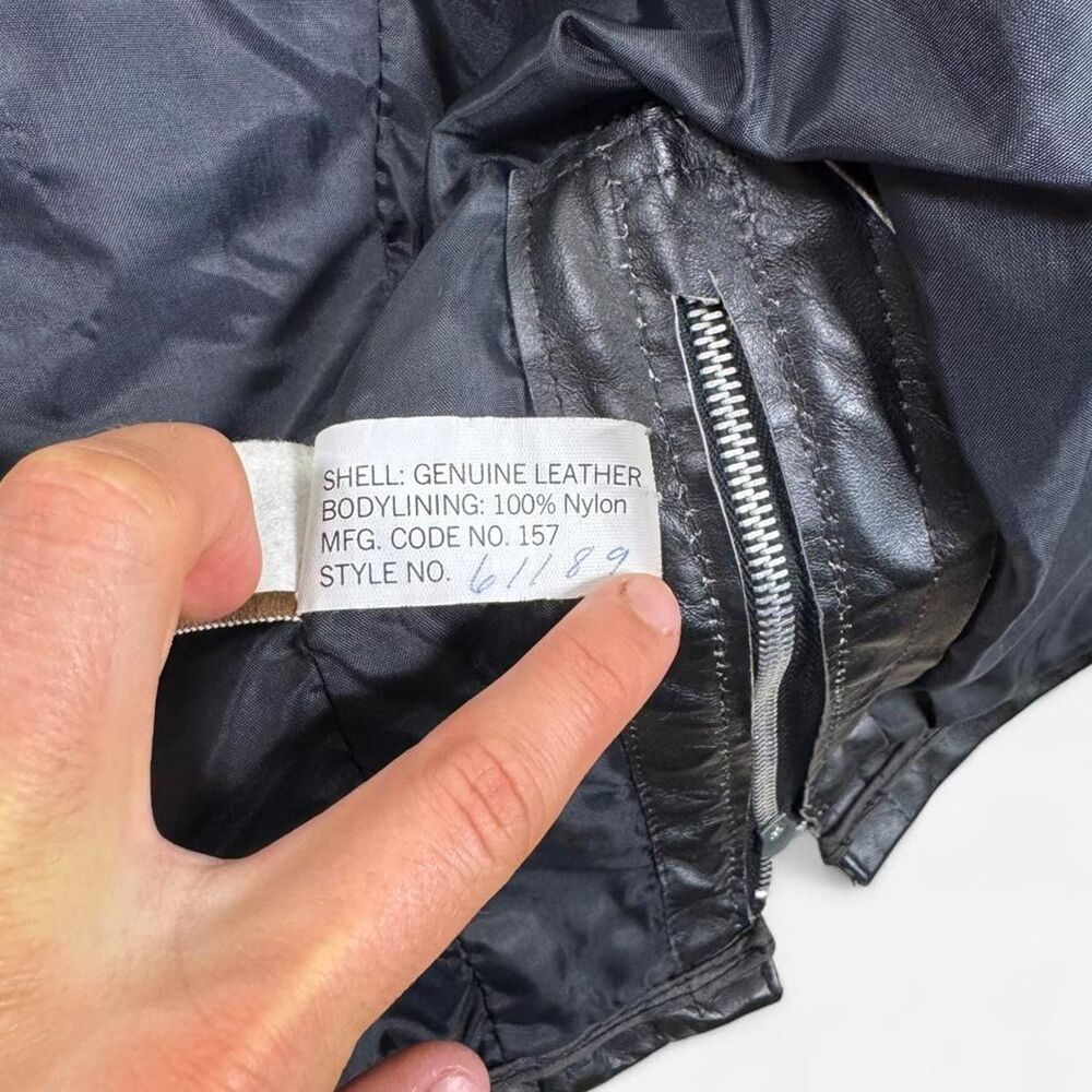 Men's Jacket - Picture 5 of 7